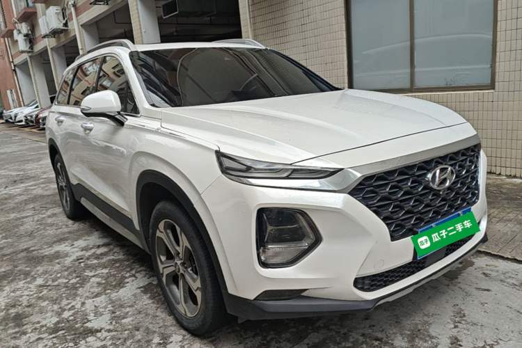 Used Hyundai Santa Fe 2019 380 TGDi DLX Automatic Two-Wheel Drive Prestige Plus Version China VI Standard Front Right 45 Deg