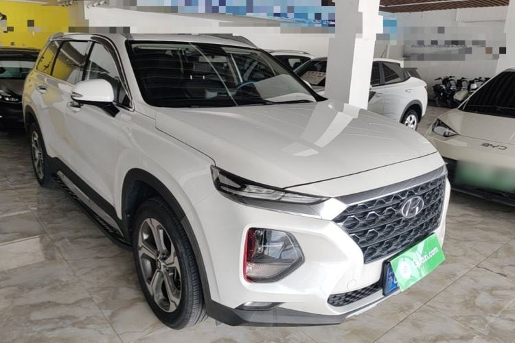 Used Hyundai Santa Fe 2019 380 TGDi GLS Automatic 2WD Luxury Version China VI Standard Front Right 45 Deg