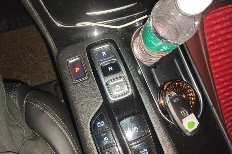 Used Hyundai Santa Fe 2019 380 TGDi GLS Automatic 2WD Luxury Version China VI Standard Gear Lever