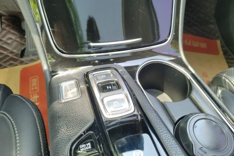 Used Hyundai Santa Fe 2019 380 TGDi DLX Automatic 2WD Prestige Edition China V Emission Standard Gear Lever