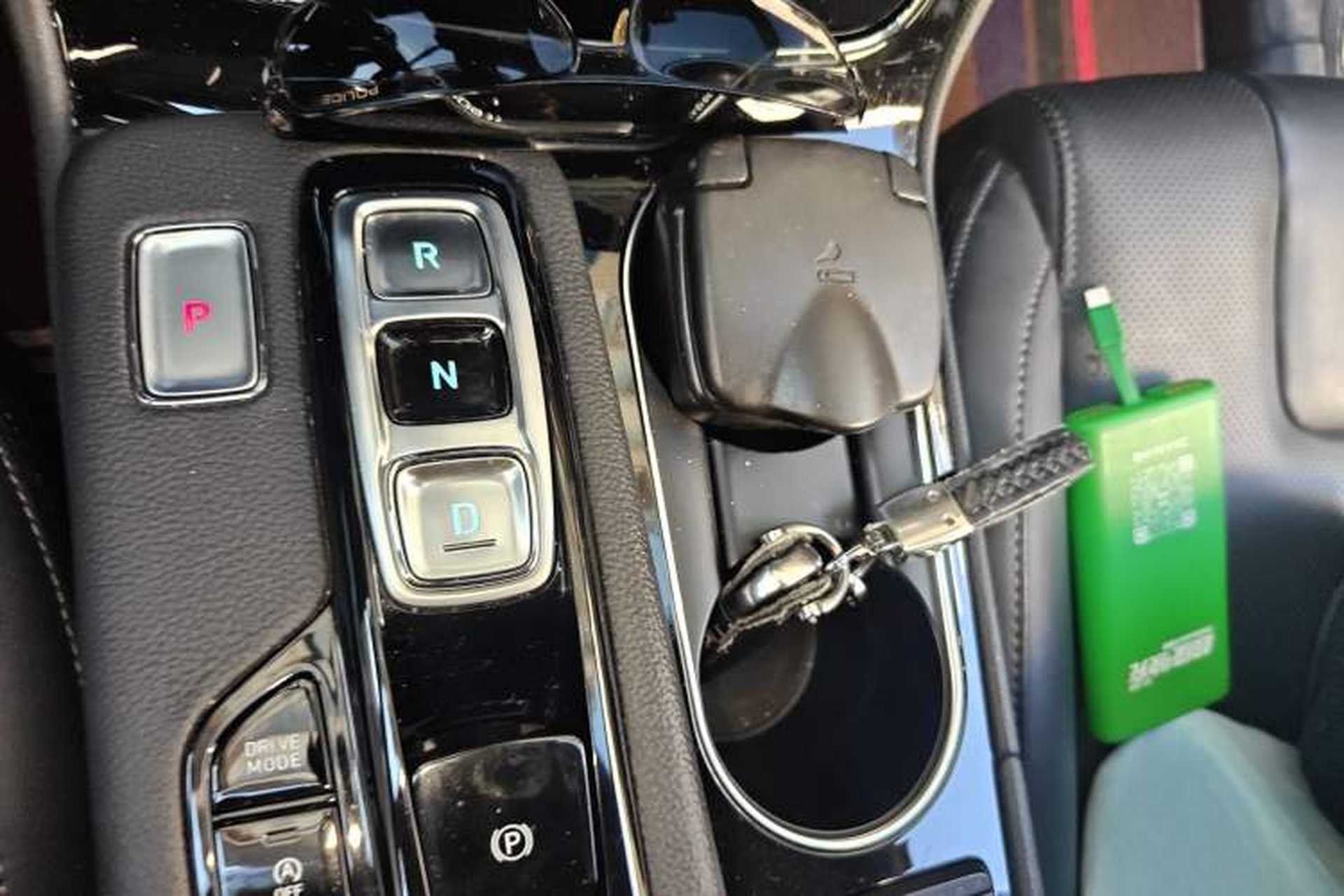 Used Hyundai Santa Fe 2019 380 TGDi DLX Automatic 2WD Prestige Edition China V Emission Standard Gear Lever