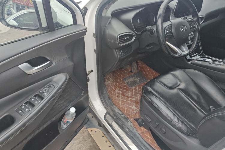 Used Hyundai Santa Fe 2019 380 TGDi GLS Automatic 2WD Luxury Version China V Standard Interior 3