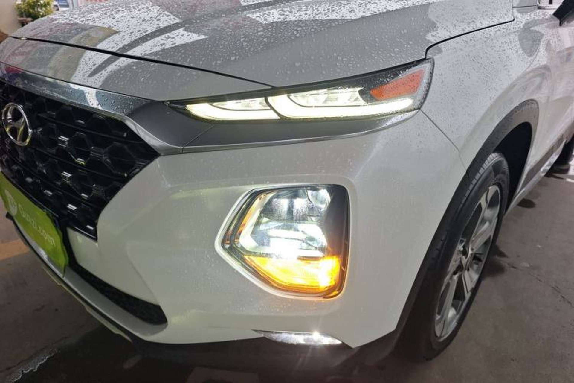 Used Hyundai Santa Fe 2019 380 TGDi TOP Automatic All-Wheel Drive Flagship (HTRAC) – China VI Standard Left Front Headlight