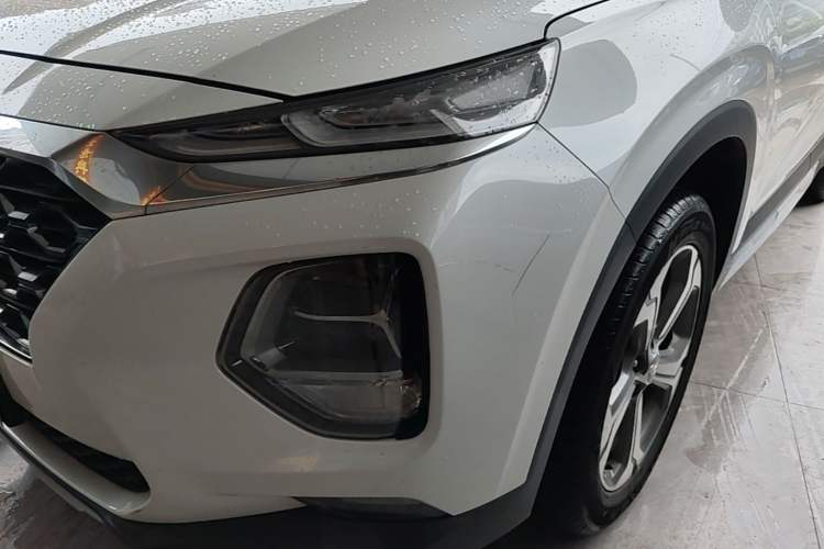 Used Hyundai Santa Fe 2019 380 TGDi GLS Automatic 2WD Luxury Version China VI Standard Left Front Headlight