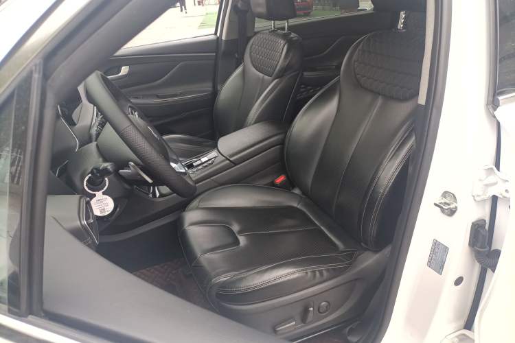 Used Hyundai Santa Fe 2019 380 TGDi GLS Automatic 2WD Luxury Version China V Standard Left Front Seat