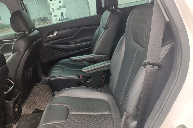 Used Hyundai Santa Fe 2019 380 TGDi DLX Automatic All-Wheel Drive Prestige PLUS (HTRAC) China V Standard Left Rear Seat