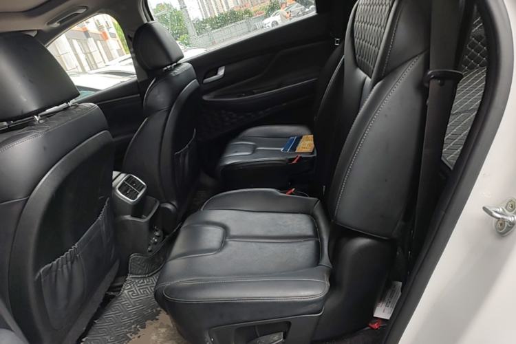 Used Hyundai Santa Fe 2019 380 TGDi GLS Automatic 2WD Luxury Version China VI Standard Left Rear Seat