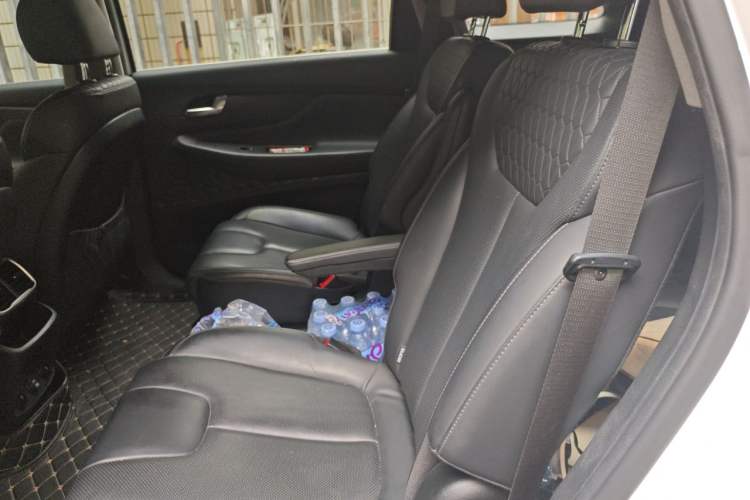 Used Hyundai Santa Fe 2019 380 TGDi GLS Automatic 2WD Luxury Version China V Standard Left Rear Seat