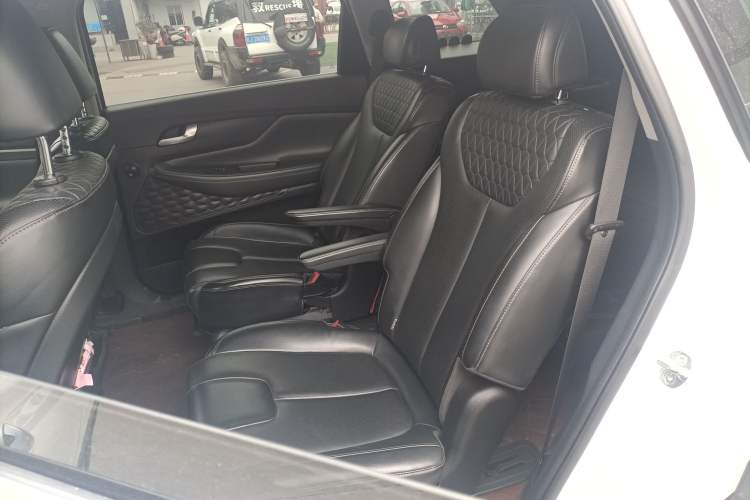 Used Hyundai Santa Fe 2019 380 TGDi GLS Automatic 2WD Luxury Version China V Standard Left Rear Seat
