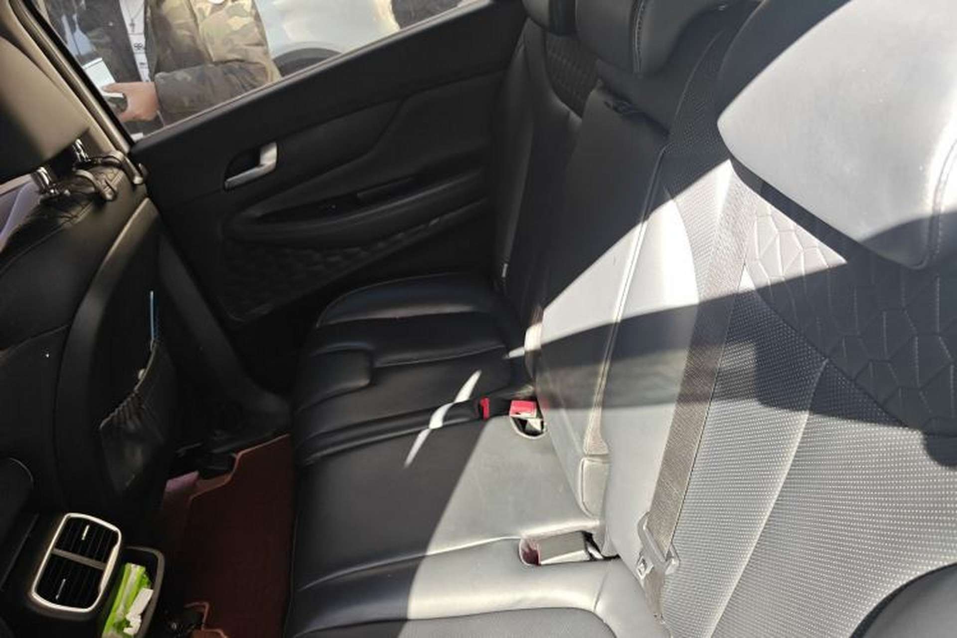 Used Hyundai Santa Fe 2019 380 TGDi DLX Automatic 2WD Prestige Edition China V Emission Standard Left Rear Seat