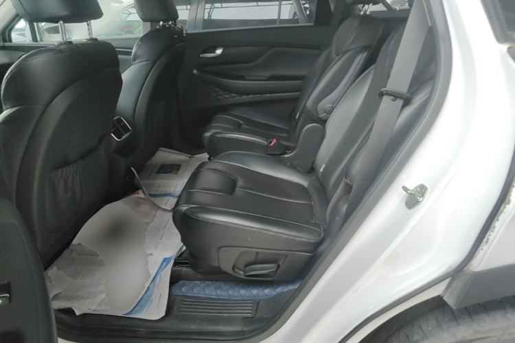 Used Hyundai Santa Fe 2019 380 TGDi DLX Automatic Two-Wheel Drive Prestige Plus Version China VI Standard Left Rear Seat