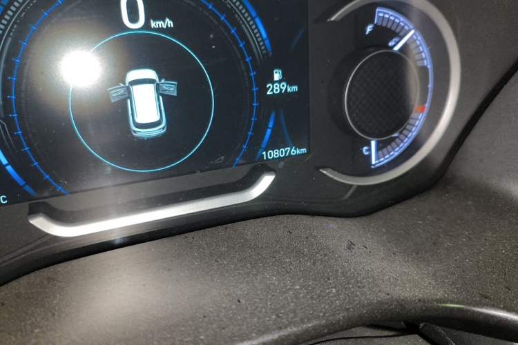 Used Hyundai Santa Fe 2019 380 TGDi DLX Automatic All-Wheel Drive Prestige PLUS (HTRAC) China VI Odometer Close Up