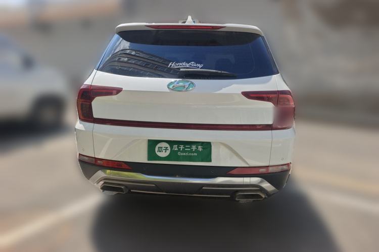 Used Hyundai Santa Fe 2019 380 TGDi DLX Automatic All-Wheel Drive Prestige (HTRAC) China VI Rear