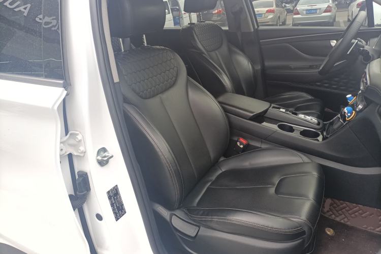 Used Hyundai Santa Fe 2019 380 TGDi GLS Automatic 2WD Luxury Version China V Standard Right Front Seat