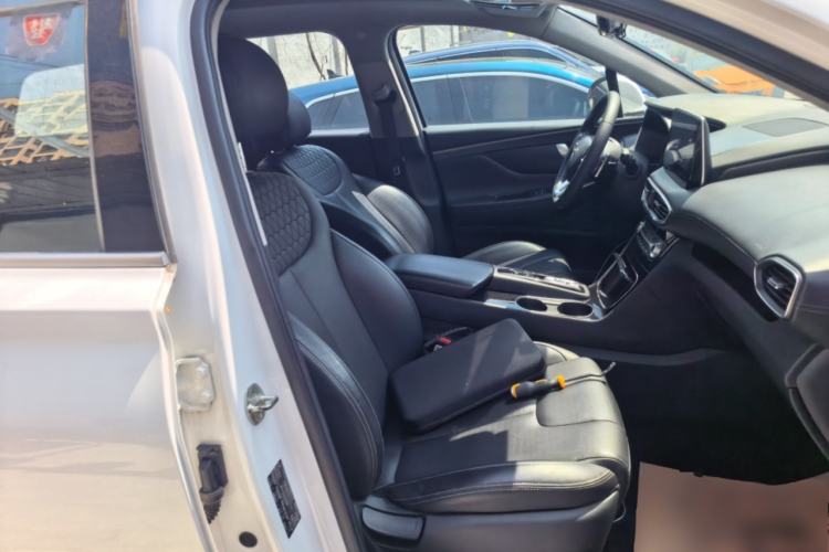 Used Hyundai Santa Fe 2019 380 TGDi GLS Automatic 2WD Luxury Version China V Standard Right Front Seat