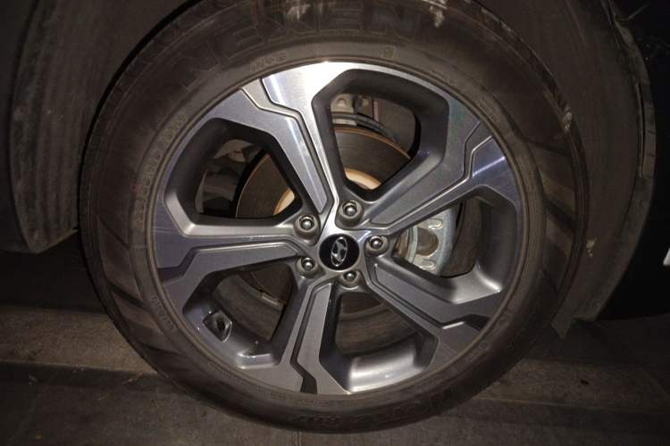 Used Hyundai Santa Fe 2019 380 TGDi GLS Automatic 2WD Luxury Version China V Standard Right Front Wheel Hub