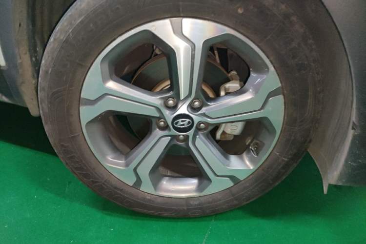 Used Hyundai Santa Fe 2019 380 TGDi GLS Automatic 2WD Luxury Version China V Standard Right Front Wheel Hub