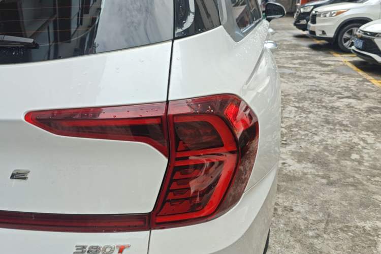 Used Hyundai Santa Fe 2019 380 TGDi DLX Automatic Two-Wheel Drive Prestige Plus Version China VI Standard Right Rear Taillight