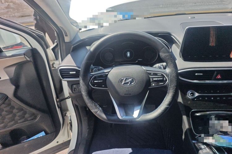 Used Hyundai Santa Fe 2019 380 TGDi DLX Automatic All-Wheel Drive Prestige (HTRAC) China VI Steering Wheel