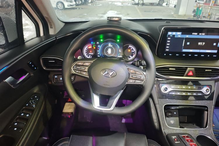 Used Hyundai Santa Fe 2019 380 TGDi TOP Automatic All-Wheel Drive Flagship (HTRAC) – China VI Standard Steering Wheel