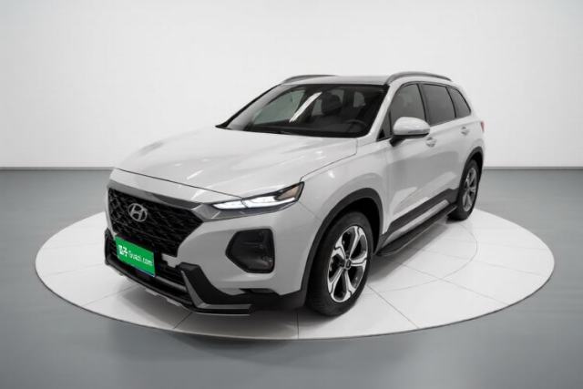 Używany Hyundai Santa Fe 2019 380 TGDi GLS Automatic 2WD Luxury Version China V Standard