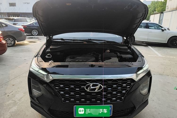 Used Hyundai Santa Fe 2020 380 TGDi Automatic Two-Wheel Drive GLS Luxury Edition Engine Bay