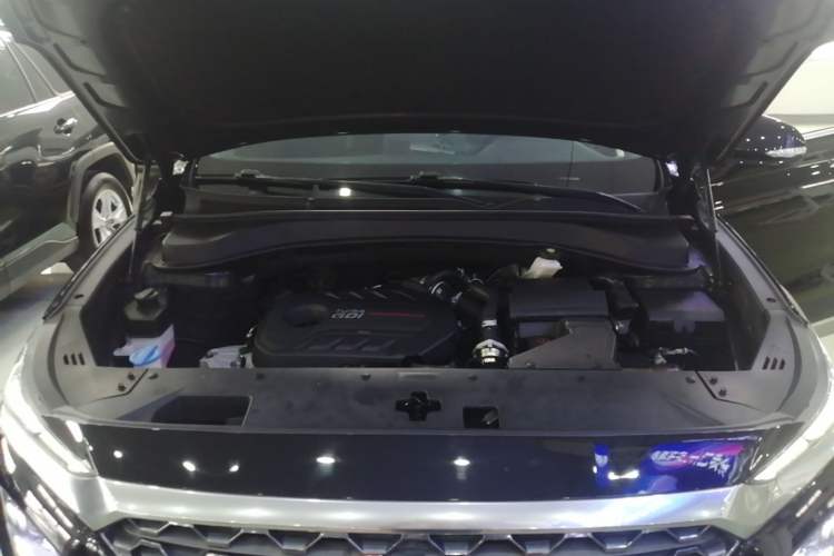 Used Hyundai Santa Fe 2020 380 TGDi Automatic Two-Wheel Drive GLS Luxury Edition Engine Bay
