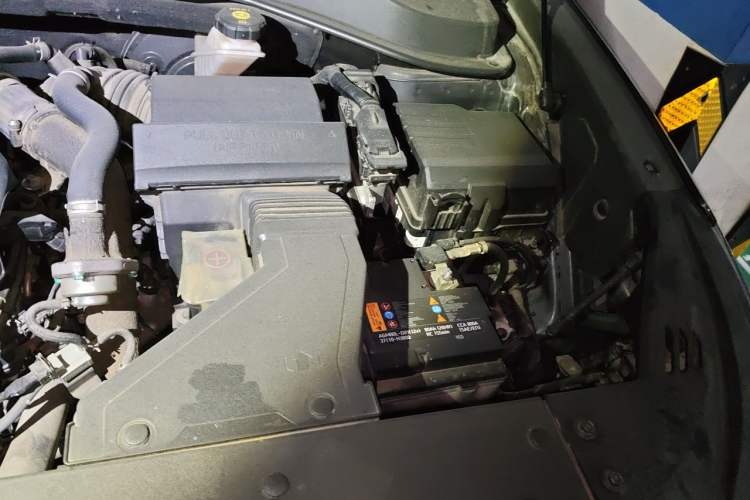 Used Hyundai Santa Fe 2020 380 TGDi Automatic Two-Wheel Drive GLS Luxury Edition Engine Bay Left