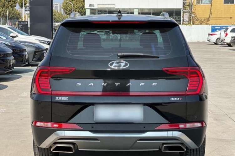 Used Hyundai Santa Fe 2020 380 TGDi Automatic Two-Wheel Drive GLS Luxury Edition Exterior 4