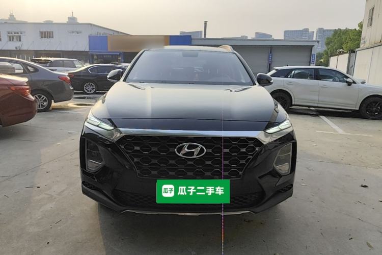 Used Hyundai Santa Fe 2020 380 TGDi Automatic Two-Wheel Drive GLS Luxury Edition Front
