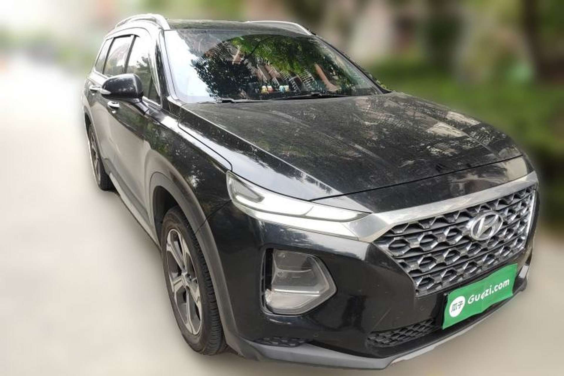 Used Hyundai Santa Fe 2020 380 TGDi Automatic Two-Wheel Drive GLS Luxury Edition Front Right 45 Deg