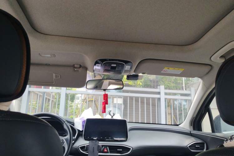 Used Hyundai Santa Fe 2020 380 TGDi Automatic Two-Wheel Drive GLS Luxury Edition Headliner