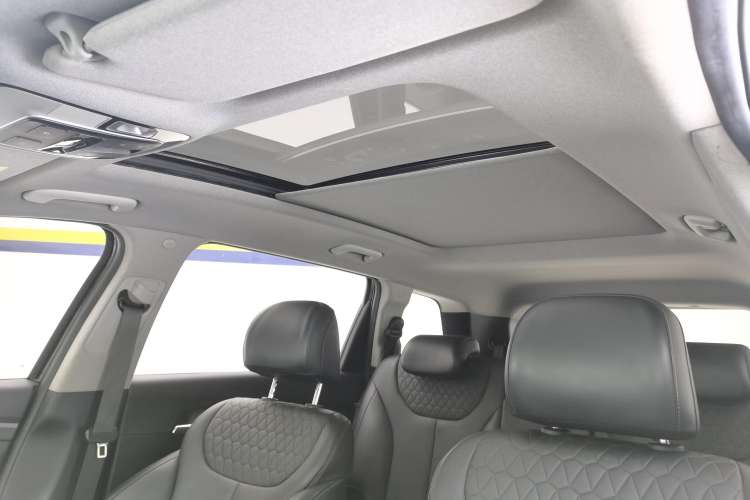 Used Hyundai Santa Fe 2020 380 TGDi Automatic Two-Wheel Drive GLS Luxury Edition Headliner