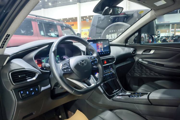 Used Hyundai Santa Fe 2020 380 TGDi Automatic All-Wheel Drive DLX HTRAC Prestige PLUS Interior 5
