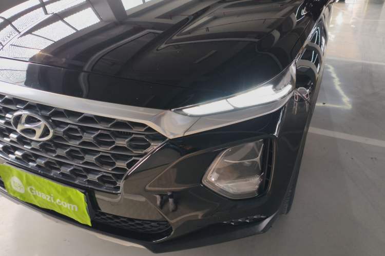 Used Hyundai Santa Fe 2020 380 TGDi Automatic Two-Wheel Drive GLS Luxury Edition Left Front Headlight