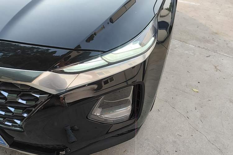 Used Hyundai Santa Fe 2020 380 TGDi Automatic Two-Wheel Drive GLS Luxury Edition Left Front Headlight