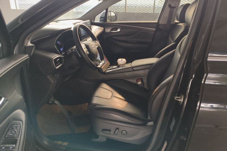 Used Hyundai Santa Fe 2020 380 TGDi Automatic Two-Wheel Drive GLS Luxury Edition Left Front Seat