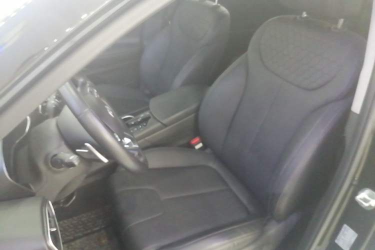 Used Hyundai Santa Fe 2020 380 TGDi Automatic Two-Wheel Drive GLS Luxury Edition Left Front Seat