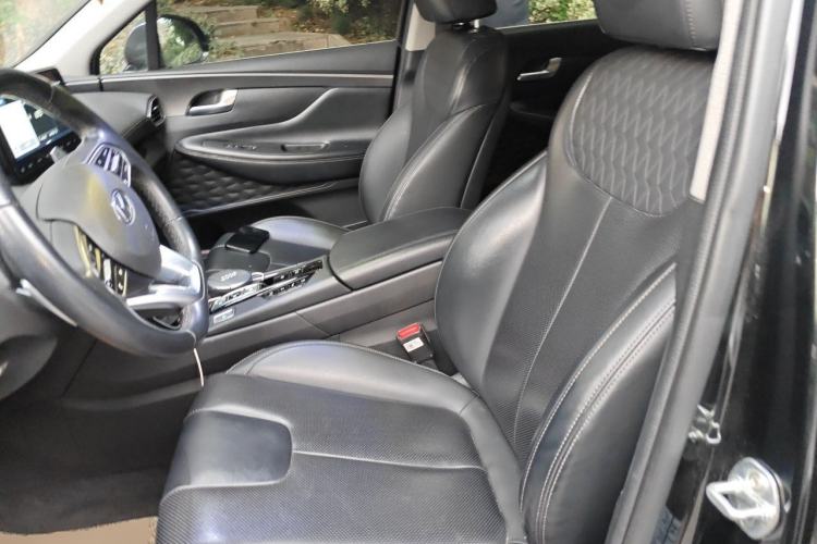 Used Hyundai Santa Fe 2020 380 TGDi Automatic Two-Wheel Drive DLX Prestige Edition PLUS Left Front Seat