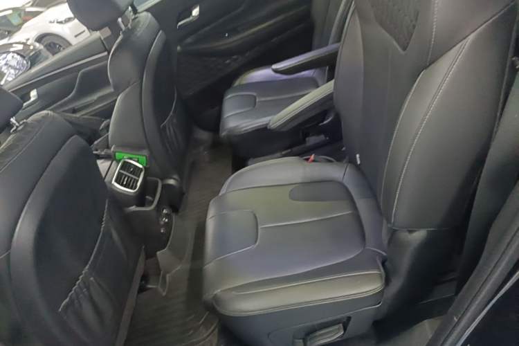 Used Hyundai Santa Fe 2020 380 TGDi Automatic Two-Wheel Drive GLS Luxury Edition Left Rear Seat