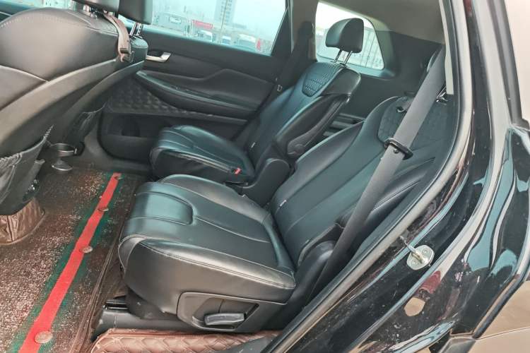 Used Hyundai Santa Fe 2020 380 TGDi Automatic Two-Wheel Drive GLS Luxury Edition Left Rear Seat