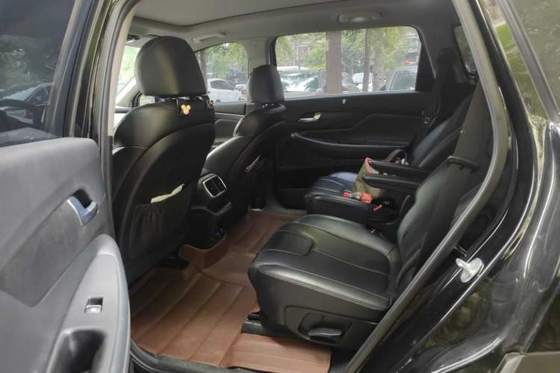 Used Hyundai Santa Fe 2020 380 TGDi Automatic Two-Wheel Drive GLS Luxury Edition Left Rear Seat
