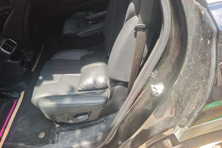 Used Hyundai Santa Fe 2020 380 TGDi Automatic Two-Wheel Drive GLS Luxury Edition Left Rear Seat