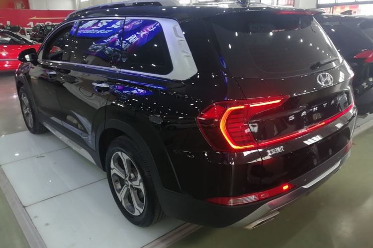 Used Hyundai Santa Fe 2020 380 TGDi Automatic Two-Wheel Drive GLS Luxury Edition Rear Left 45 Deg