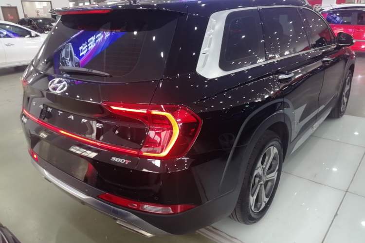 Used Hyundai Santa Fe 2020 380 TGDi Automatic Two-Wheel Drive GLS Luxury Edition Rear Right 45 Deg