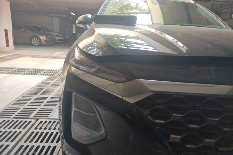 Used Hyundai Santa Fe 2020 380 TGDi Automatic All-Wheel Drive DLX HTRAC Prestige PLUS Right Front Headlight