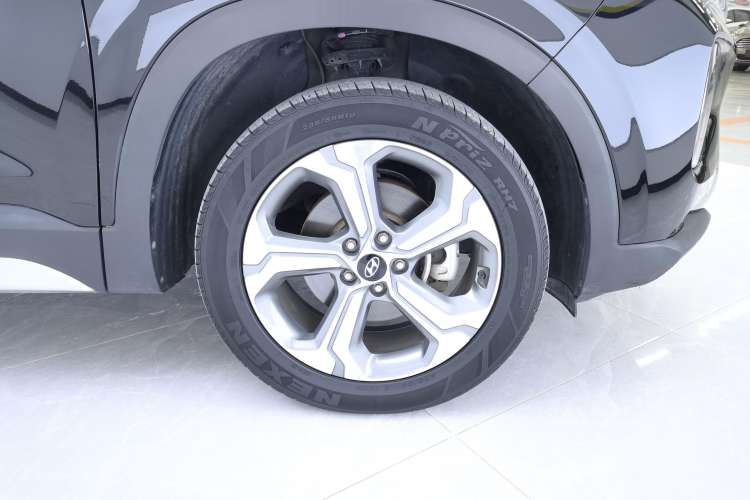 Used Hyundai Santa Fe 2020 380 TGDi Automatic Two-Wheel Drive GLS Luxury Edition Right Front Wheel Hub