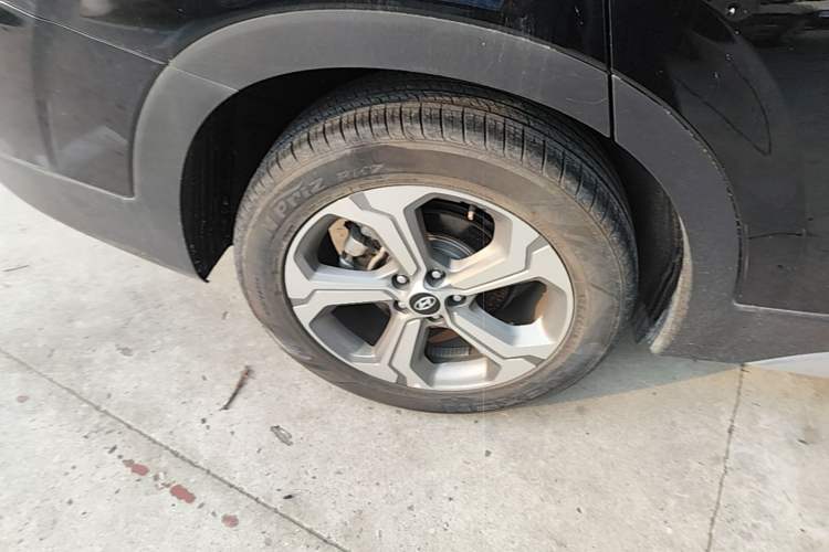 Used Hyundai Santa Fe 2020 380 TGDi Automatic Two-Wheel Drive GLS Luxury Edition Right Rear Wheel Hub