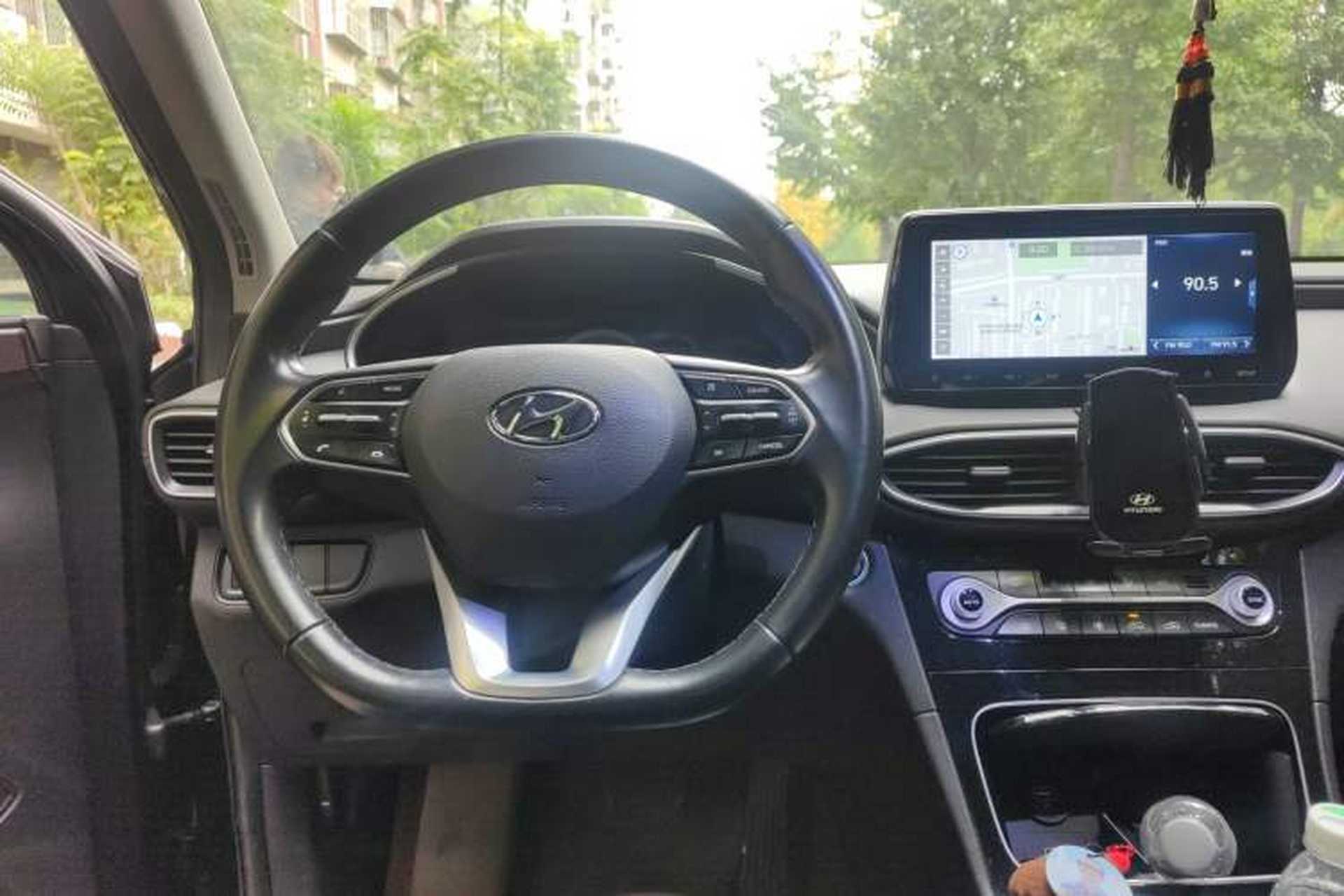 Used Hyundai Santa Fe 2020 380 TGDi Automatic Two-Wheel Drive GLS Luxury Edition Steering Wheel
