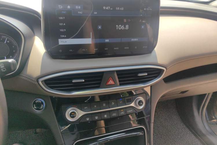 Used Hyundai Santa Fe 2020 380 TGDi Automatic Two-Wheel Drive DLX Prestige Edition PLUS Audio And AC Panel